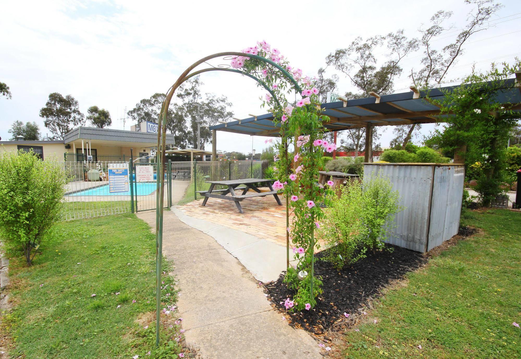 Calder Family Motel Bendigo Zewnętrze zdjęcie